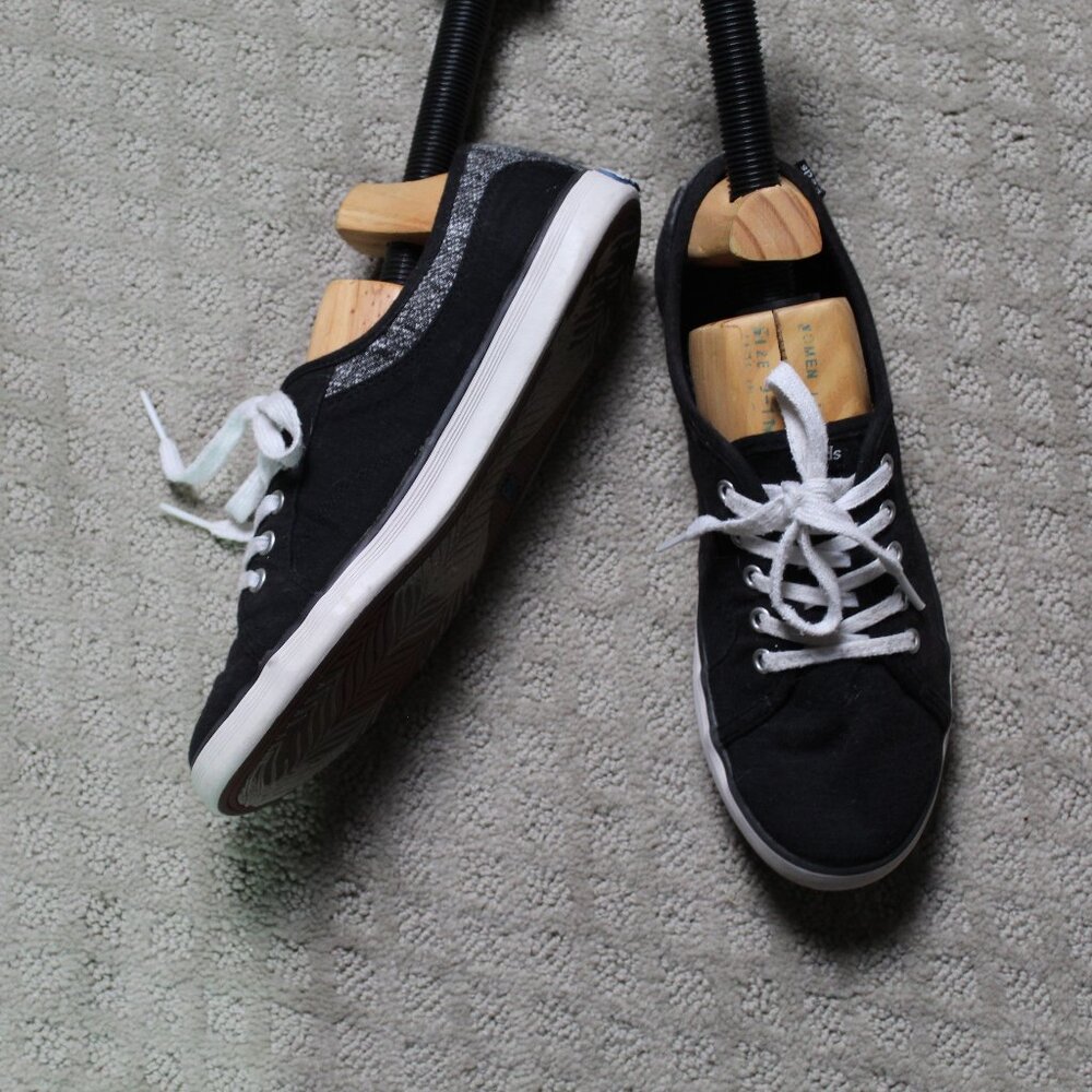 Keds Women's 6.5 Black Grey Lace Up Sneakers